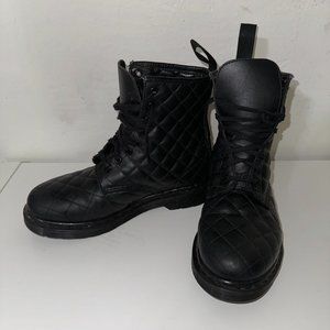 Dr. Martens Coralie Quilted 8-Eye Boot